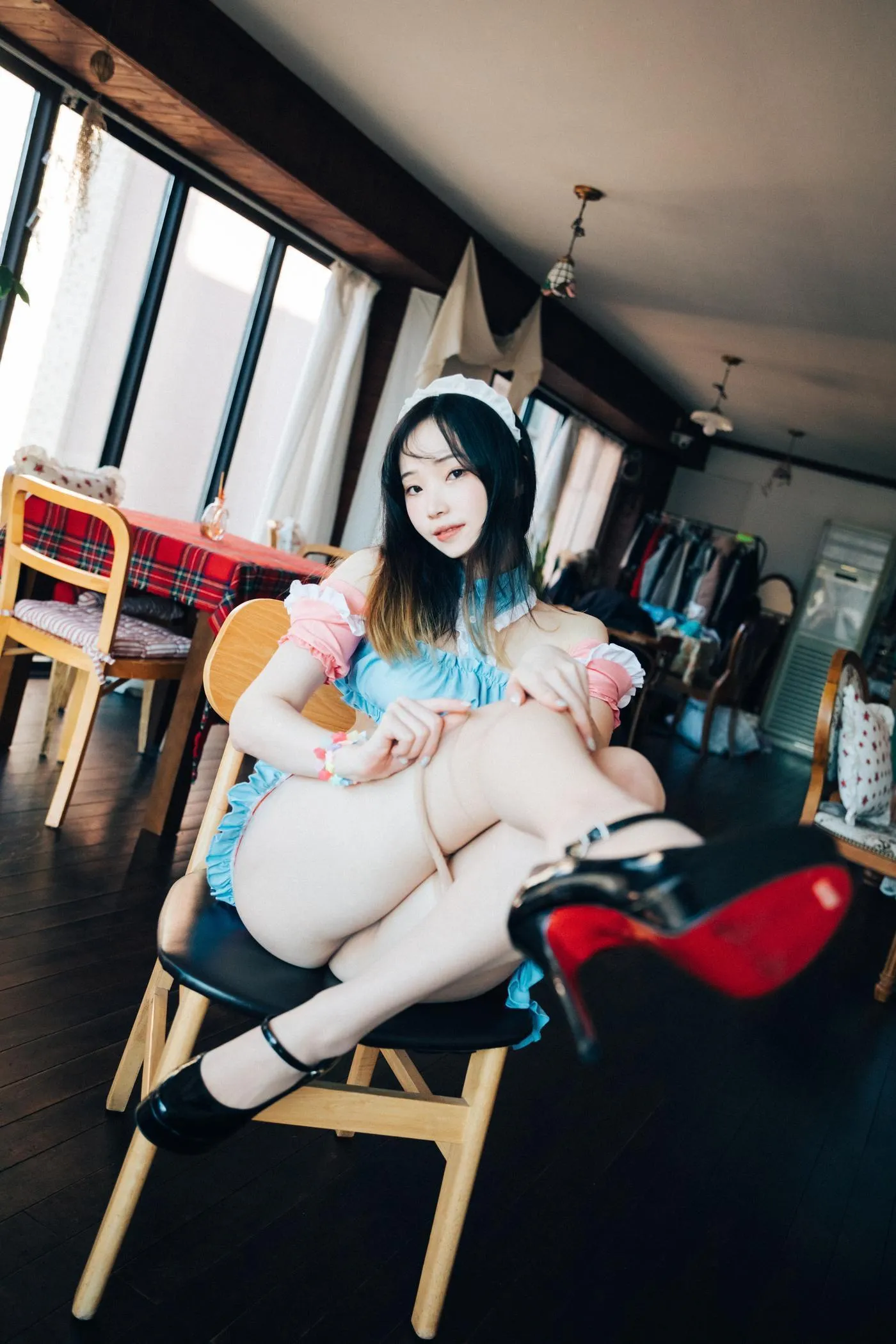 Bambi밤비 – NO.105 [Loozy] Cafe Alba Update HQ[22] [53P]插图5